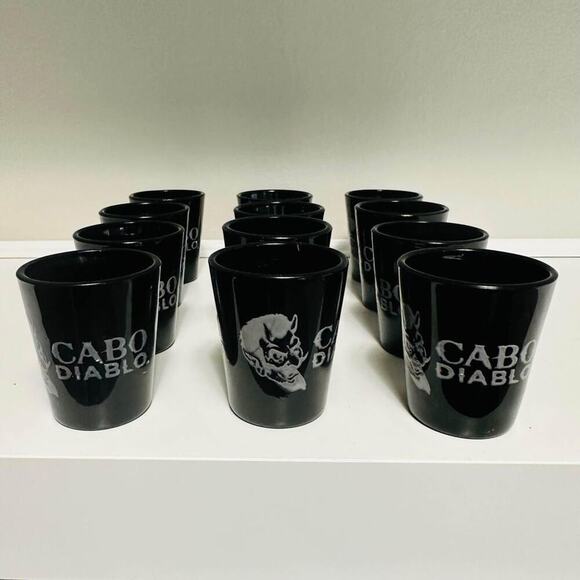 A set of 12 Cabo Diablo tequila shot - Picture 1 of 4